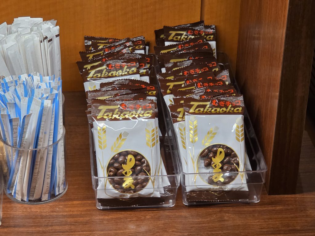 アメニティーバーで人気のタカオカ麦チョコ